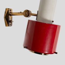 Load image into Gallery viewer, 1950s red and white Stilnovo design wall light