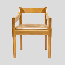 Load image into Gallery viewer, Vintage desk and chair Italian design by Vico Magistretti