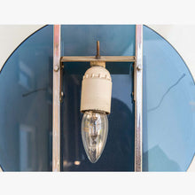 Load image into Gallery viewer, A pair of wall lights attributed to Fontana Arte