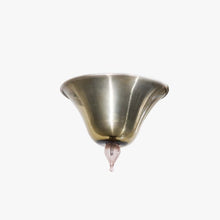 Load image into Gallery viewer, A large 1940s Venetian Chandelier