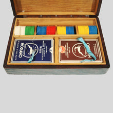 Load image into Gallery viewer, 1940s Italian wooden Game box