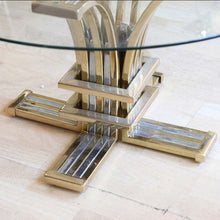 Load image into Gallery viewer, A pair of Italian 1960s side tables by Banci