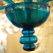 Load image into Gallery viewer, Classic Venini chandelier