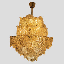 Load image into Gallery viewer, 1960s Vintage Italian design chandelier by Av Mazzega