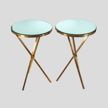 Load image into Gallery viewer, Pair of Italian design brass Gueridon side table
