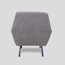 Load image into Gallery viewer, Pair of armchairs attributed to Lenzi