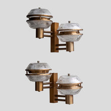 Load image into Gallery viewer, Pair of flying saucers wall lights attributed to Sergio Mazza