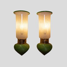 Load image into Gallery viewer, Pair of 1930s Murano clear white and green glass on brass wall lights