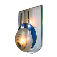 Load image into Gallery viewer, A pair of wall lights attributed to Fontana Arte
