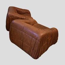 Load image into Gallery viewer, Pair of Piumino Italian Design Jonathan de Pas Donato D’urbino