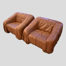 Load image into Gallery viewer, Pair of Piumino Italian Design Jonathan de Pas Donato D’urbino