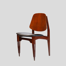 Load image into Gallery viewer, Set of 6 Fratelli Proserpio design chairs