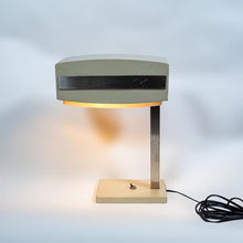 Load image into Gallery viewer, 1950s desk lamp by Stilnovo