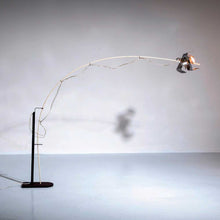 Load image into Gallery viewer, L’amo floor light by Valmassoi Conti