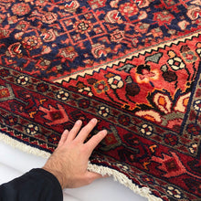 Load image into Gallery viewer, Handmade Persian Rug From Hosseinabad 5.13m²