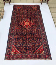 Load image into Gallery viewer, Handmade Persian Rug From Hosseinabad 5.13m²