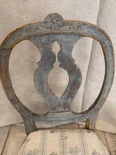 Load image into Gallery viewer, C18th century pair of Gustavian chairs
