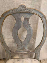 Load image into Gallery viewer, C18th century pair of Gustavian chairs
