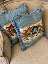 Load image into Gallery viewer, Vintage cushions
