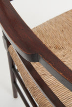 Load image into Gallery viewer, Arts and Crafts Windsor Chair