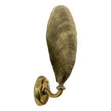 Load image into Gallery viewer, 1970s French Pair of Bronze Gold Gilded Mussell Wall Lights by Maison Jansen