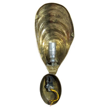 Load image into Gallery viewer, 1970s French Pair of Bronze Gold Gilded Mussell Wall Lights by Maison Jansen