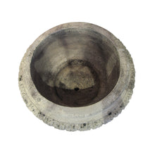 Load image into Gallery viewer, A pair of Victorian white terracotta urns