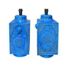 Load image into Gallery viewer, Pair of blue ceramic table lamps