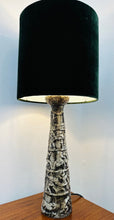 Load image into Gallery viewer, 1950s Aldo Londi for Bitossi Ceramic Table Lamp