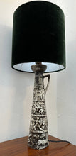 Load image into Gallery viewer, 1950s Aldo Londi for Bitossi Ceramic Table Lamp