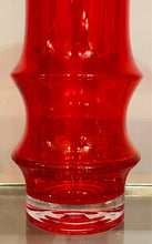 Load image into Gallery viewer, 1960s Finnish Riihimaki Red Vase by Tamara Aladin