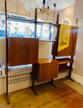 Load image into Gallery viewer, 1960s Italian Teak Wall Unit by Vittorio Dassi for Dassi