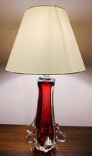 Load image into Gallery viewer, 1960s Seguso Style Ruby Red Table Lamp