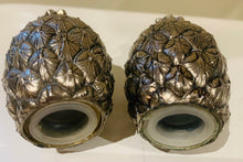 Load image into Gallery viewer, 1970s Mauro Manetti Pineapple Salt & Pepper Shakers