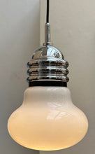 Load image into Gallery viewer, 1970s Italian Arianna Pendant Light. 4 available