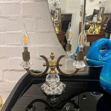Load image into Gallery viewer, Pair of 1940s French Art Deco De Sèvres Crystal Table Lamps
