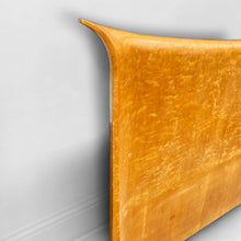 Load image into Gallery viewer, Guglielmo Ulrich For Valzania Art Deco King Bed
