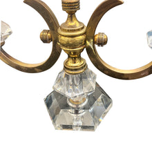 Load image into Gallery viewer, Pair of 1940s French Art Deco De Sèvres Crystal Table Lamps
