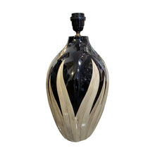 Load image into Gallery viewer, Pair of Italian Tulip-Shaped Ceramic Table Lamps, Circa 1970s
