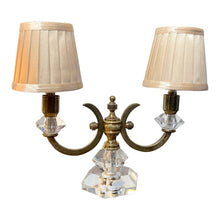 Load image into Gallery viewer, Pair of 1940s French Art Deco De Sèvres Crystal Table Lamps
