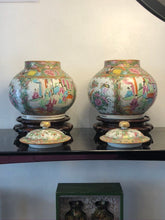 Load image into Gallery viewer, 19th century Famille Verte Chinese canton ware ginger jars and lids
