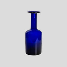 Load image into Gallery viewer, Blue Holmegaard vase designed by Otto Brauer
