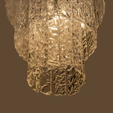 Load image into Gallery viewer, 1960s large ceiling light Piastre attributed to Venini
