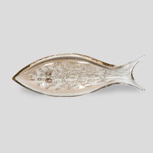 Load image into Gallery viewer, Murano Bullicante glass fish sculpture by Alberto Dona
