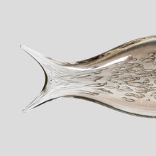 Load image into Gallery viewer, Murano Bullicante glass fish sculpture by Alberto Dona
