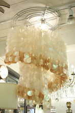 Load image into Gallery viewer, Mother of Pearls ceiling light
