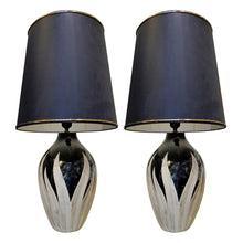 Load image into Gallery viewer, Pair of Italian Tulip-Shaped Ceramic Table Lamps, Circa 1970s
