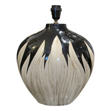 Load image into Gallery viewer, Pair of Italian Tulip-Shaped Ceramic Table Lamps, Circa 1970s
