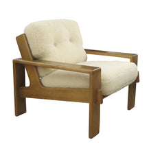 Load image into Gallery viewer, 1970s Finnish Pair Of Armchairs With An Oak Frame

