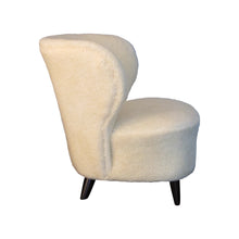 Load image into Gallery viewer, 1940s Finnish pair of wingback lounge chairs, in lamb skin fabric
